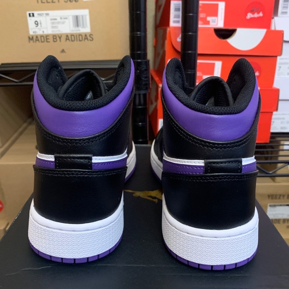 Nike Air Jordan 1 Mid Dark Iris Black White Shoes 554724-095 Youth & Men's Sizes - Picture 5 of 12